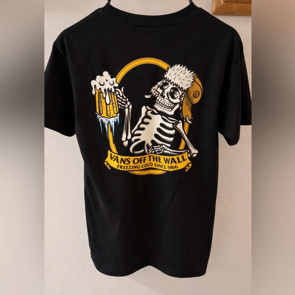 NWOT Vans Men’s Black Graphic T-Shirt